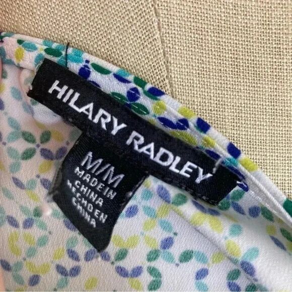 Hilary Radley Women's Patterned Short Sleeve Blouse Size Medium - Picture 5 of 5